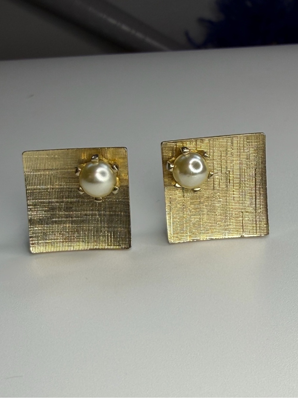 Vintage Foster Cufflinks – Gold Tone Textured Faux Pearl
